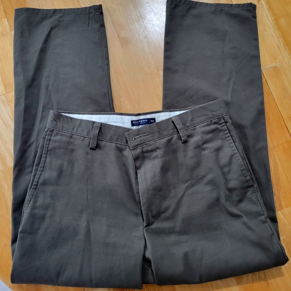 Men's Kakis